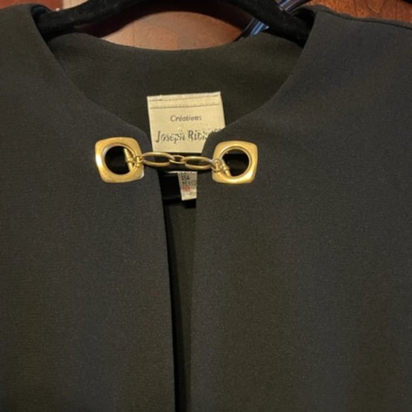 Black soft crepe jacket - Picture 2 of 4